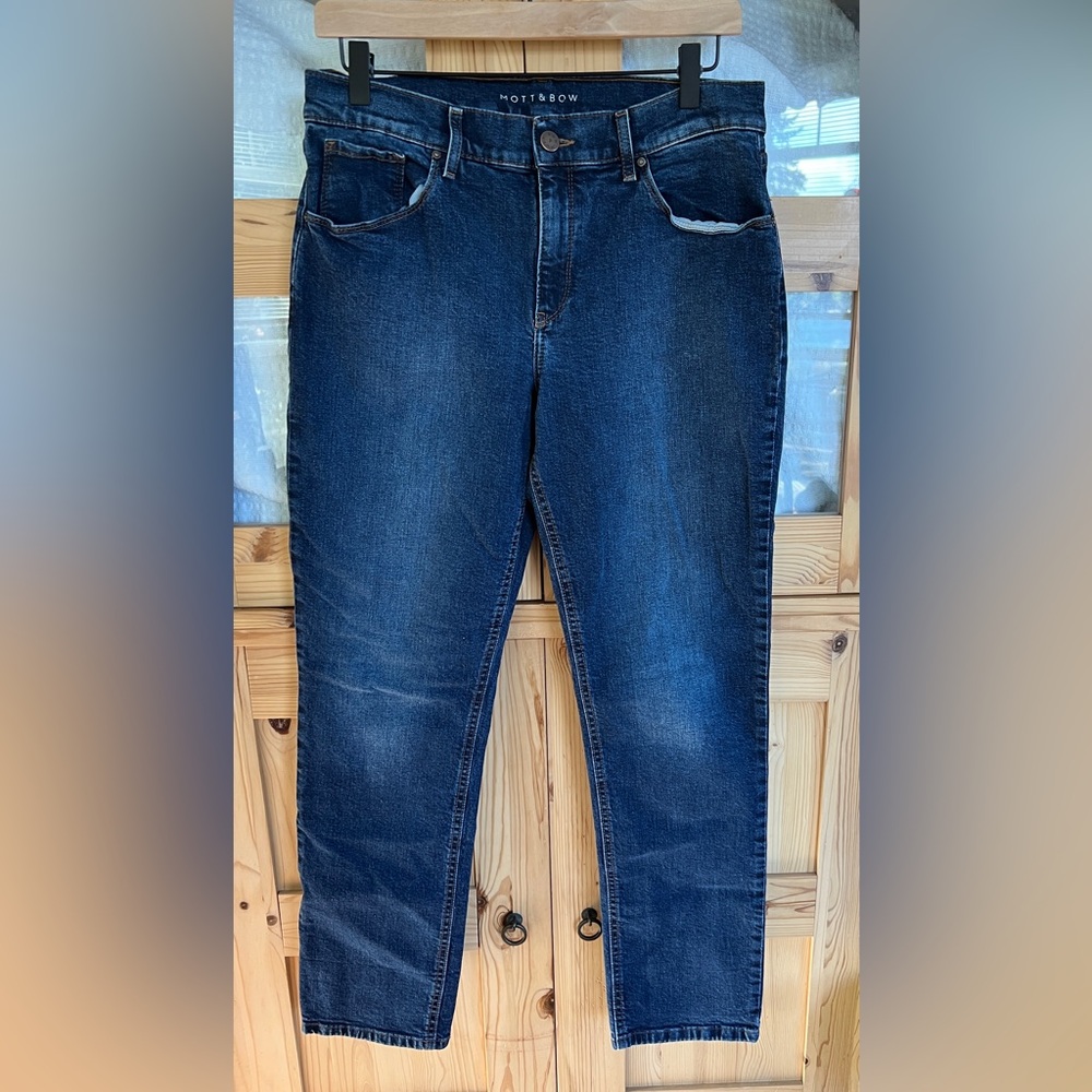 Mott & Bow Women's Blue Boyfriend Jeans